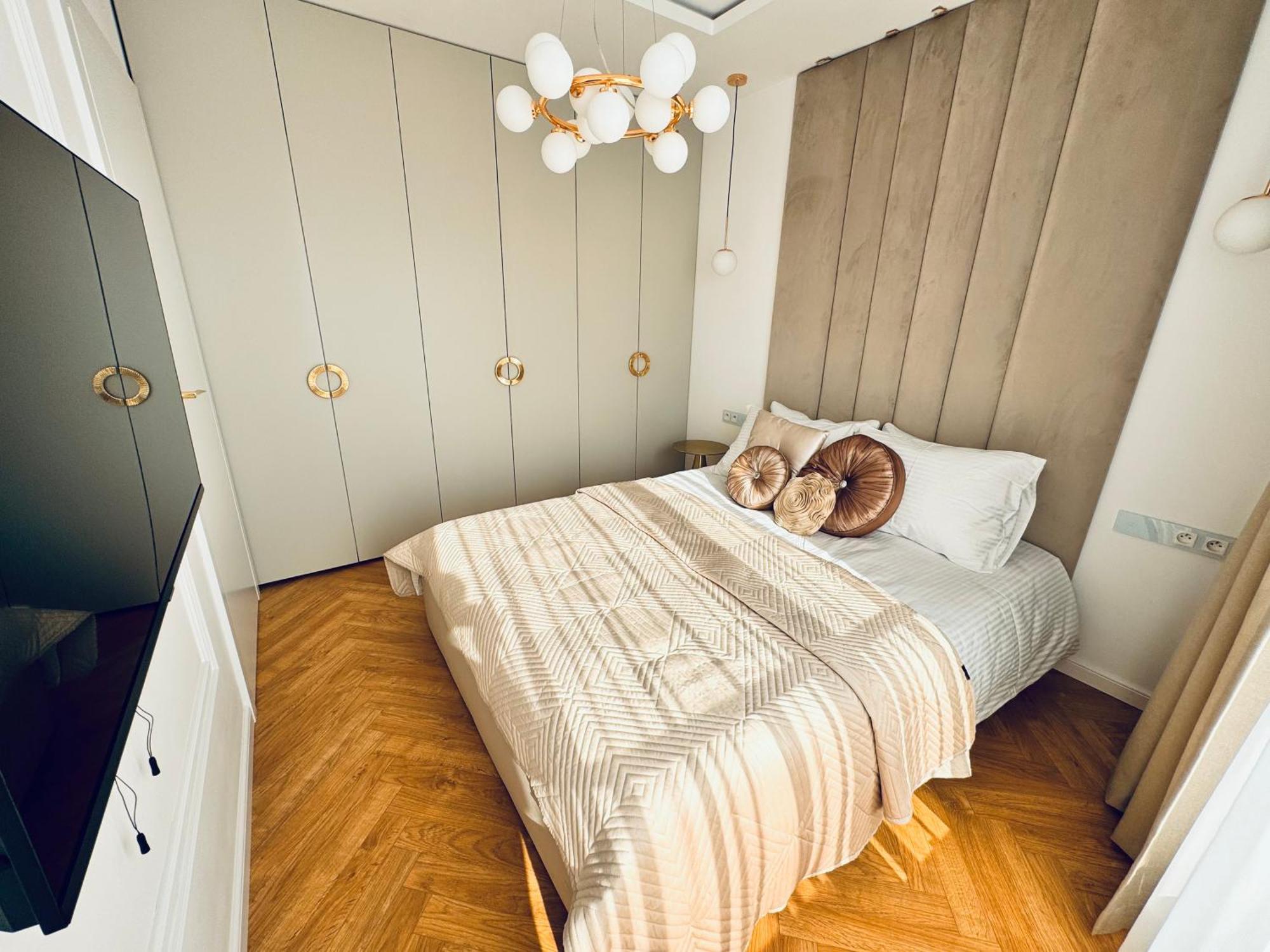 Taupe II Wyjatkowy Apartament W Centrum Lodzi Exterior photo